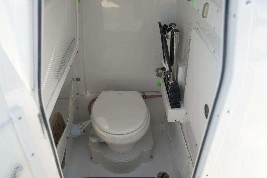 25ft Sea Hunt Yacht For Sale