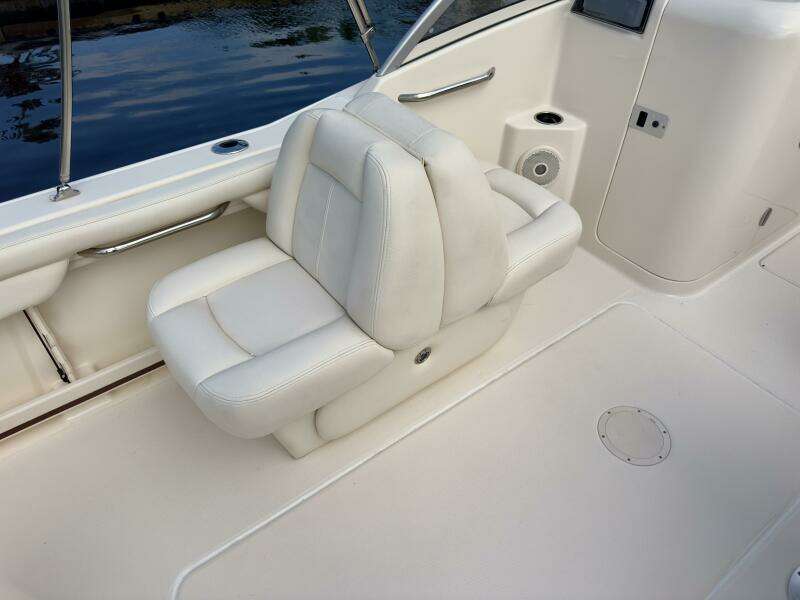 21ft Grady White Yacht For Sale