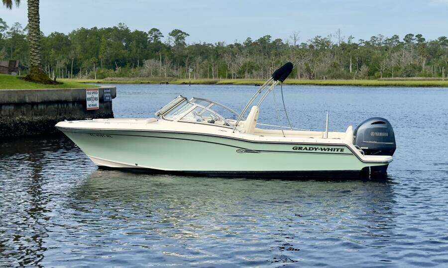 21ft Grady White Yacht For Sale