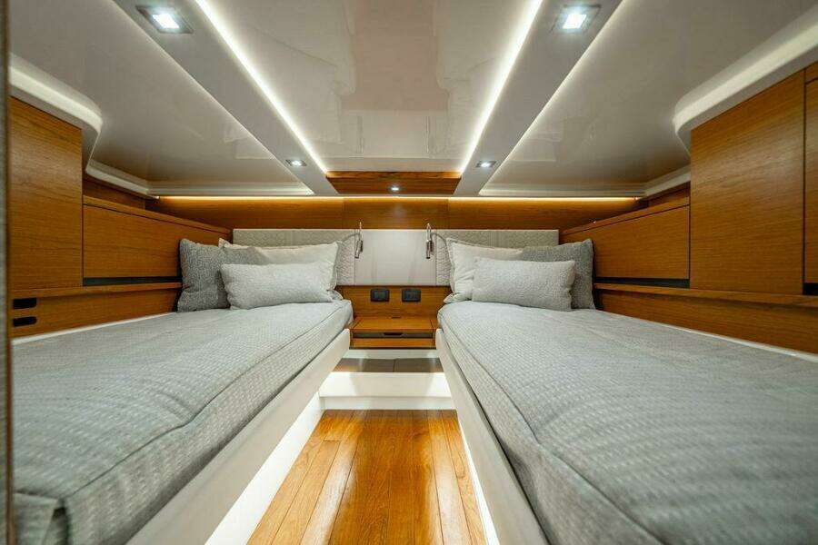 48ft Tiara Yachts Yacht For Sale