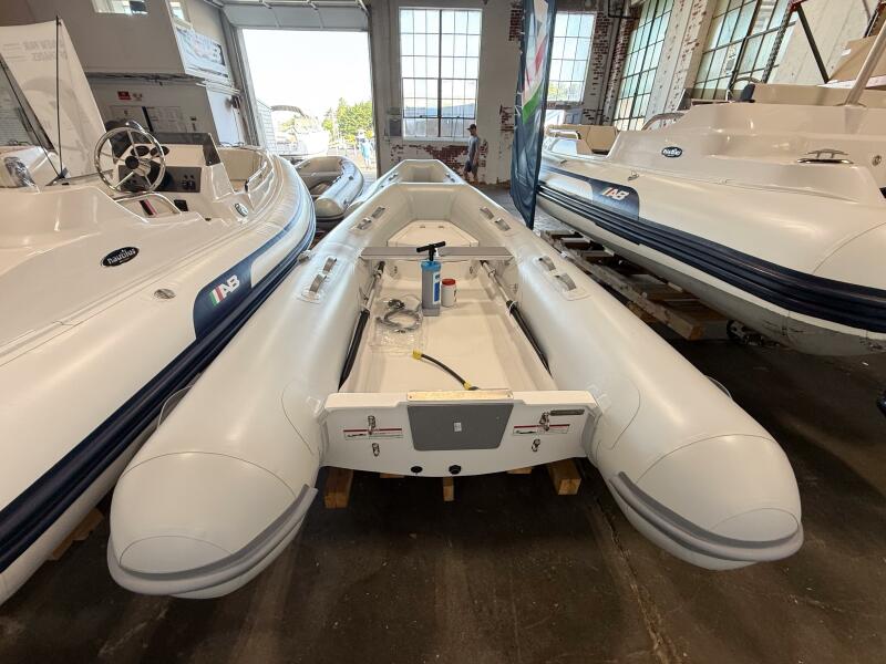 10' 2024 AB Inflatables Navigo 10 VS