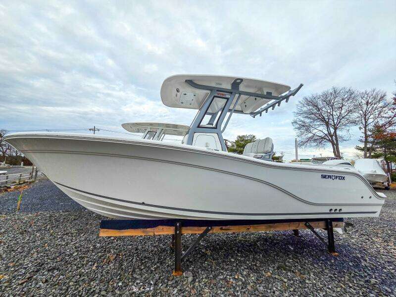 22ft Sea Fox Yacht For Sale