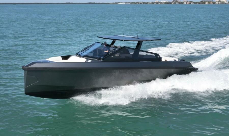 43' 2021 Wally Wallytender 43X