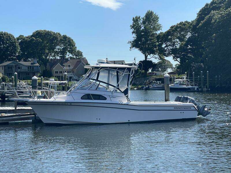 28ft Grady White Yacht For Sale