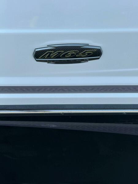 27' 2023 Monterey M65