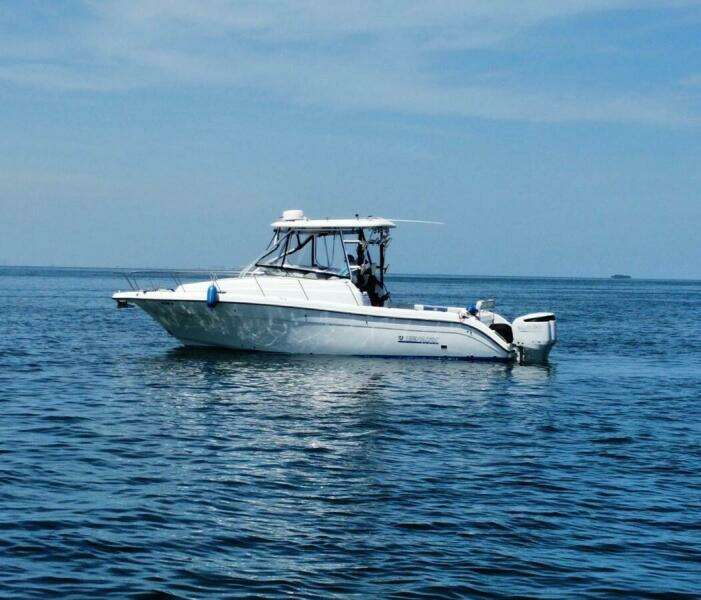 32ft Century Yacht For Sale