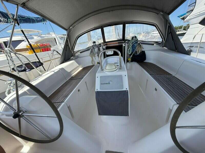 2001-dufour-gibsea-43-sail-9837058-20250719075358948-1.jpg