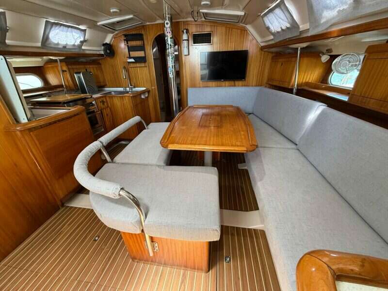 2001-dufour-gibsea-43-sail-9837058-20250719074234523-1.jpg
