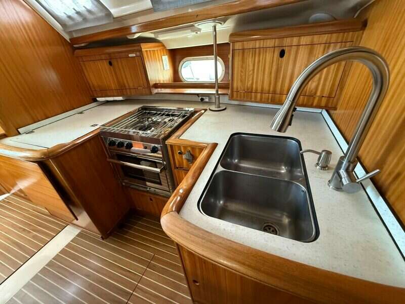 2001-dufour-gibsea-43-sail-9837058-20250719074237182-1.jpg