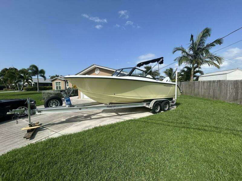22ft Aquasport Yacht For Sale