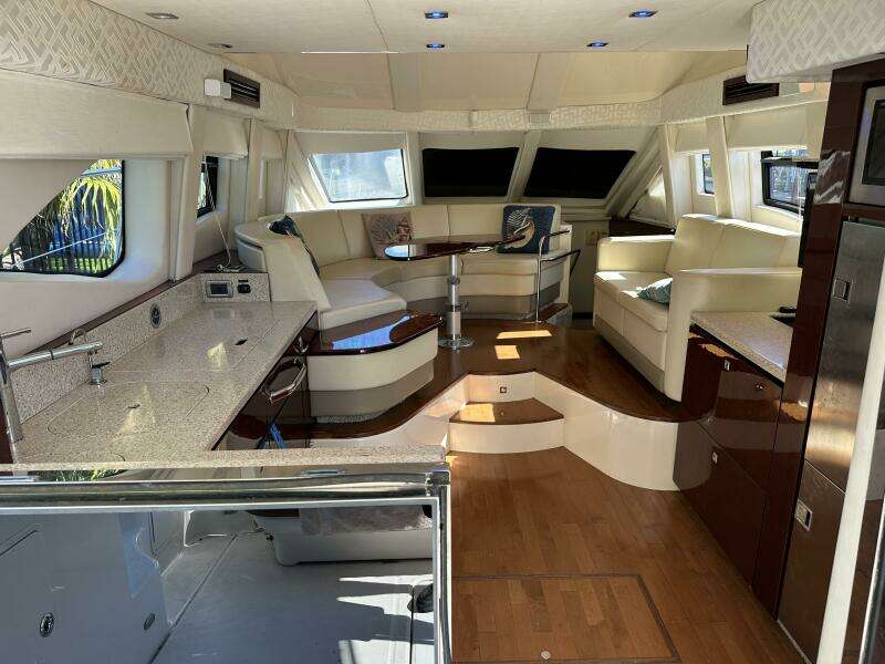 47ft Sea Ray Yacht For Sale