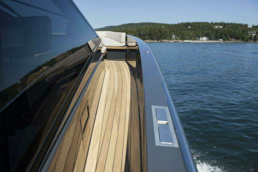 ILLEGAL 52ft Wally Yacht For Sale