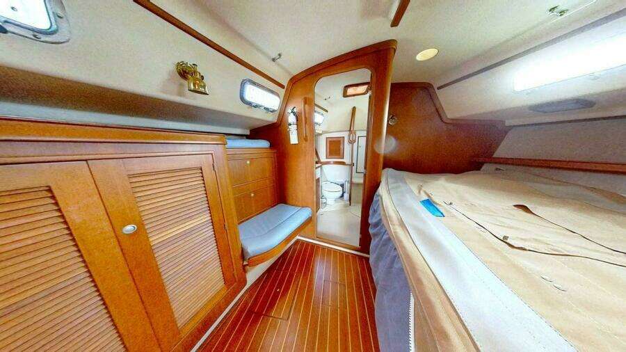 Lastochka 42ft Island Packet Yacht For Sale