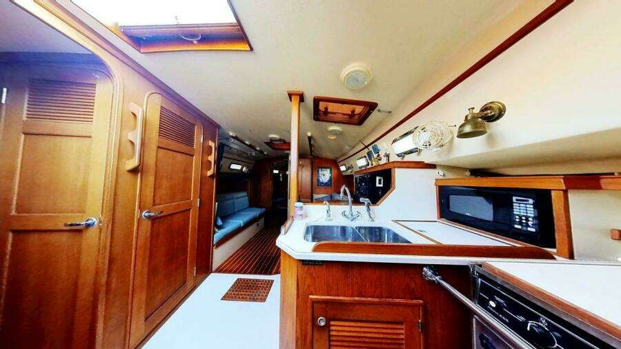 Lastochka 42ft Island Packet Yacht For Sale