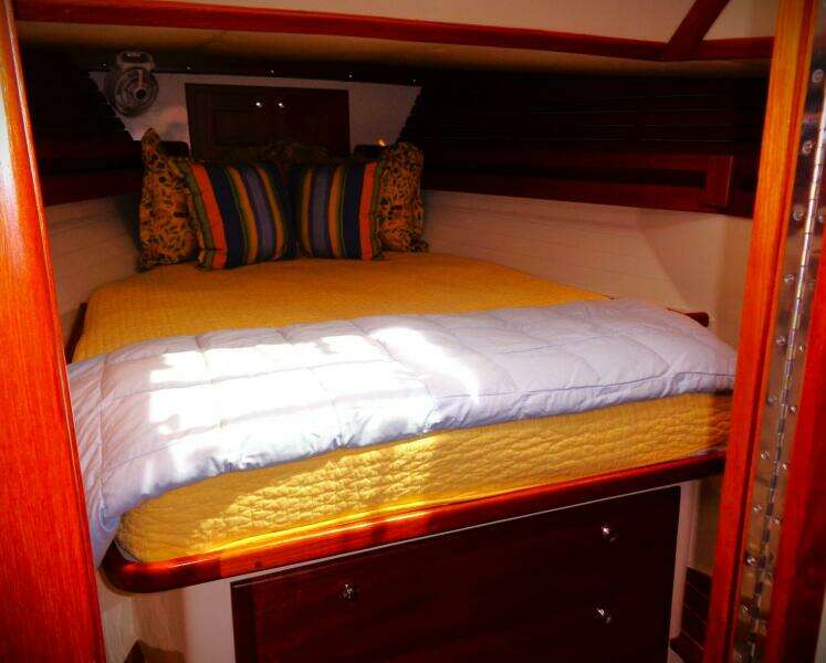 INDIGO 40ft Pacific Seacraft Yacht For Sale