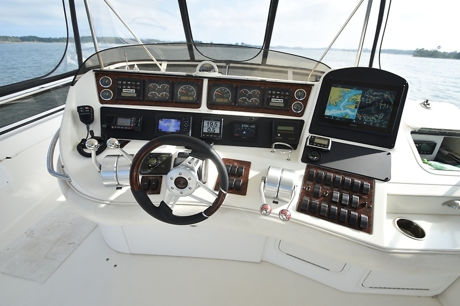 Phase Three Yacht Photos Pics 