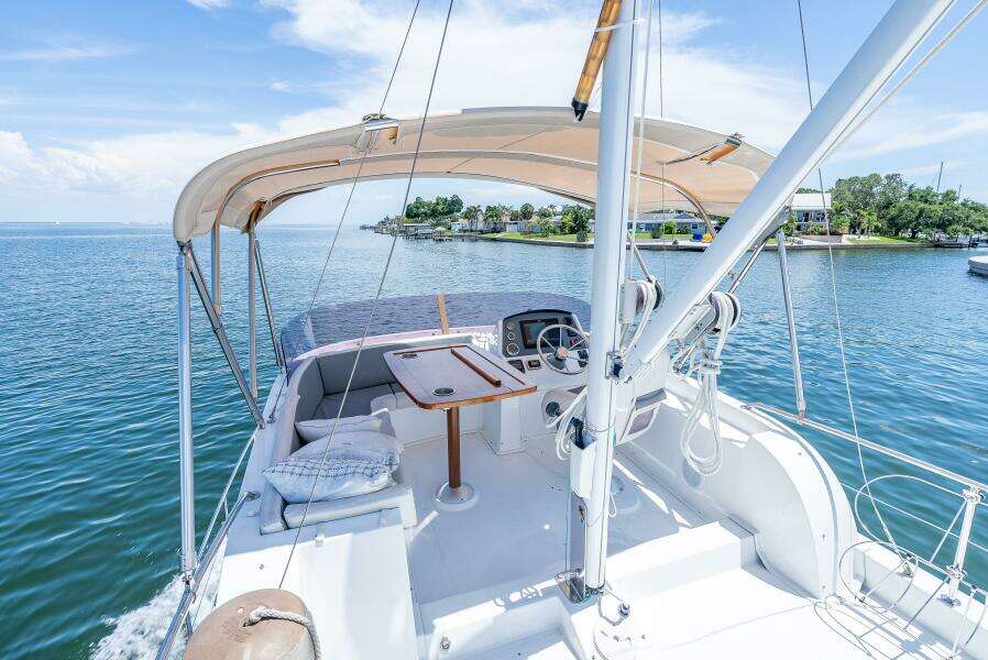 34ft Beneteau Yacht For Sale