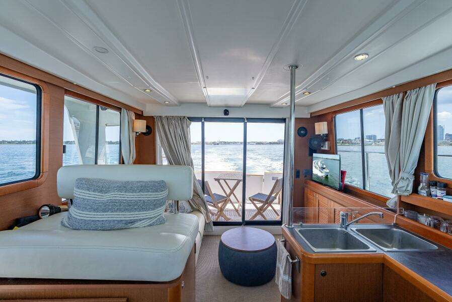 34ft Beneteau Yacht For Sale