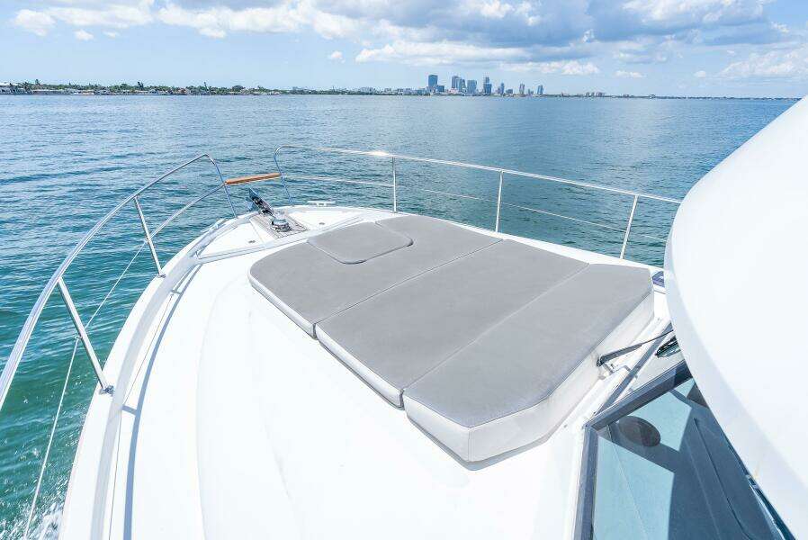 34ft Beneteau Yacht For Sale