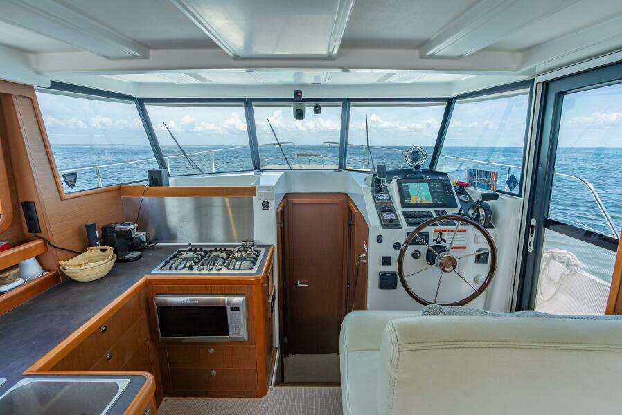 34ft Beneteau Yacht For Sale