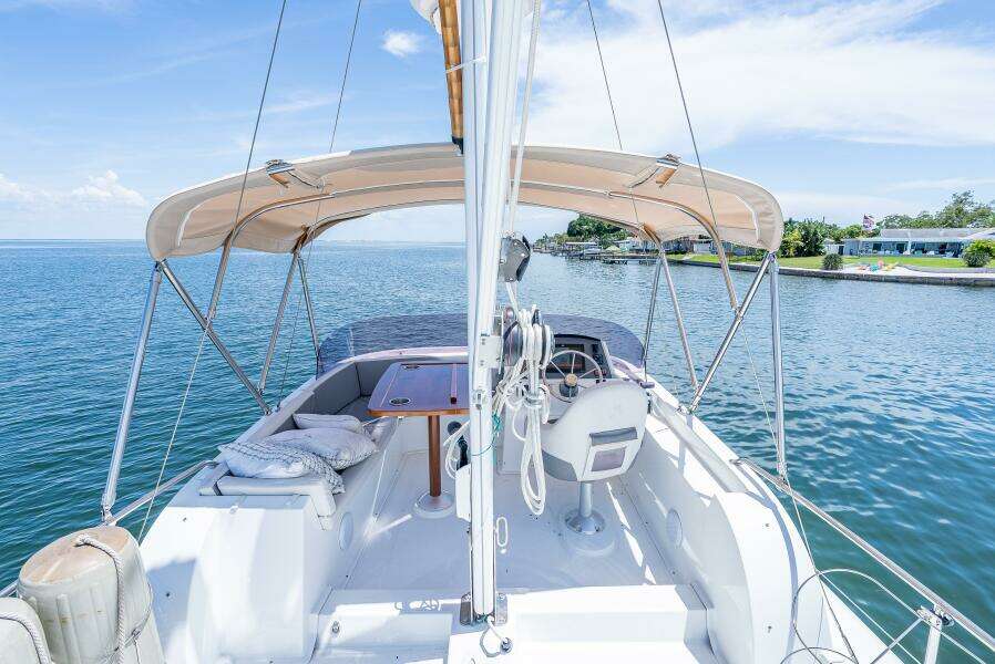 34ft Beneteau Yacht For Sale