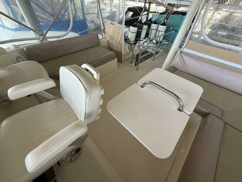 34ft Mainship Yacht For Sale