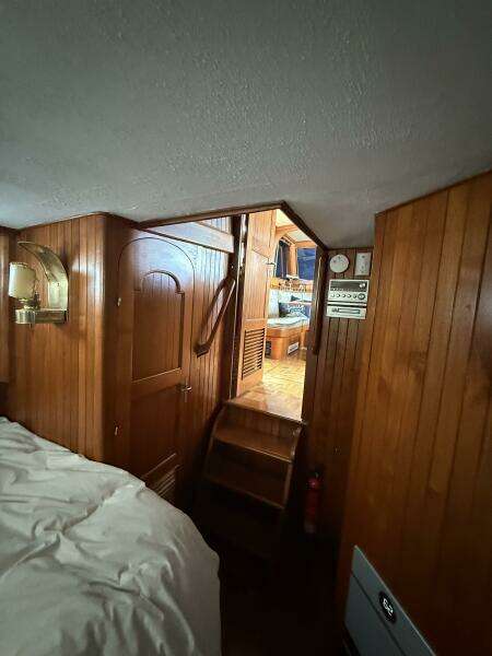 42ft DeFever Yacht For Sale