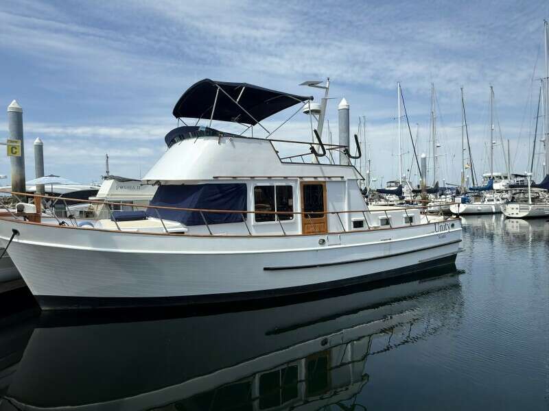 42ft DeFever Yacht For Sale