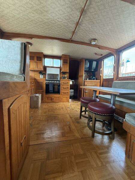 42ft DeFever Yacht For Sale