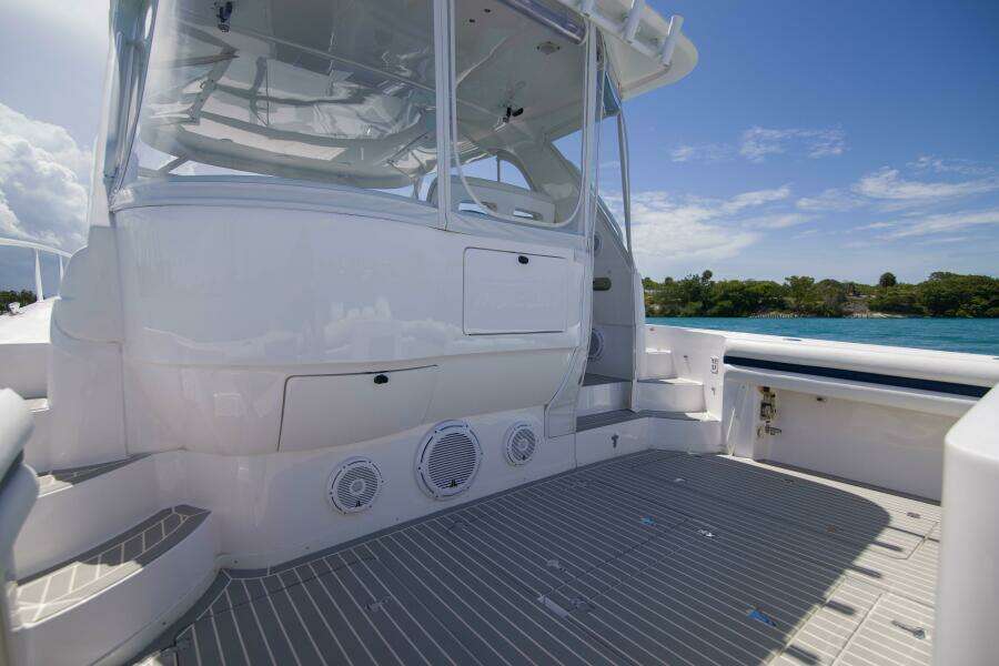 Sunkisser 47ft Intrepid Yacht For Sale