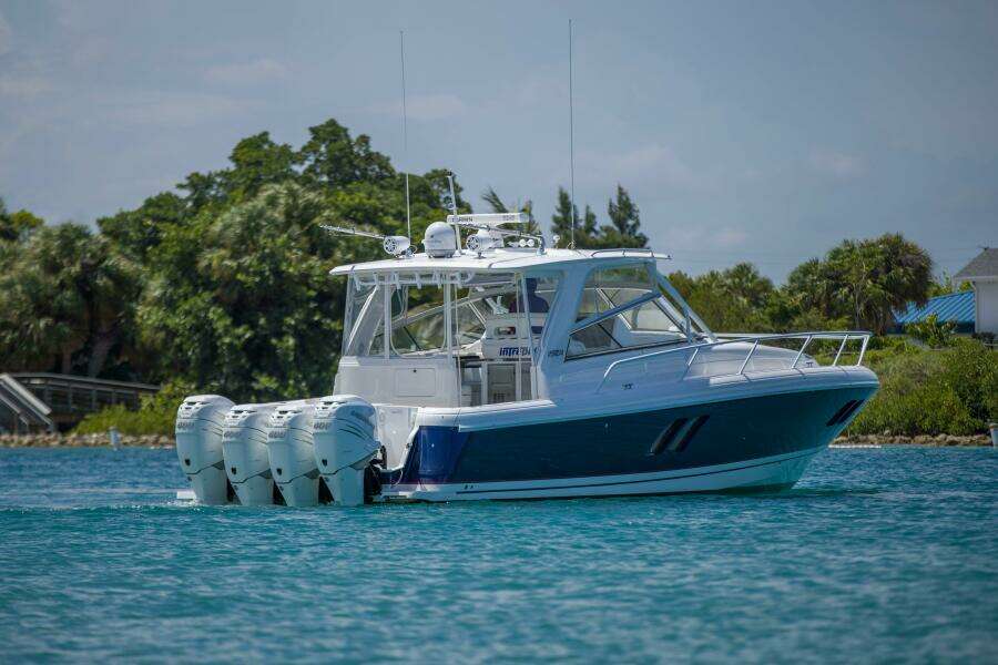 Sunkisser 47ft Intrepid Yacht For Sale