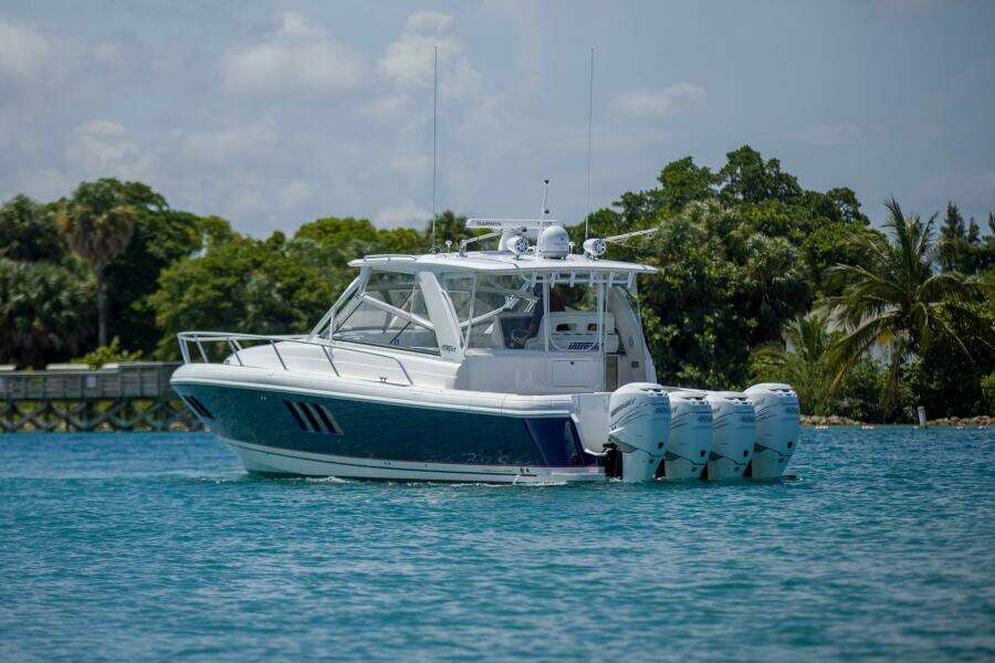 Sunkisser 47ft Intrepid Yacht For Sale
