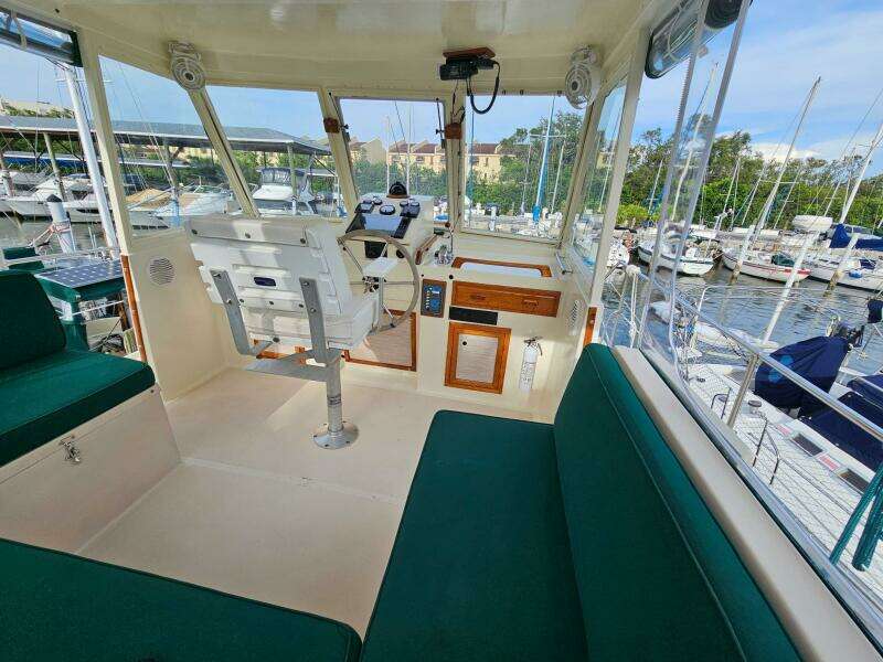 36ft Kadey Krogen Yacht For Sale