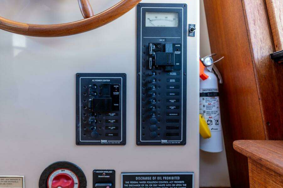 Cinnamon Girl 32ft Nordic Tugs Yacht For Sale