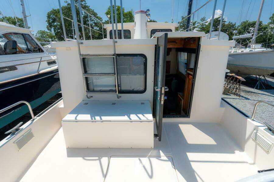 Cinnamon Girl 32ft Nordic Tugs Yacht For Sale