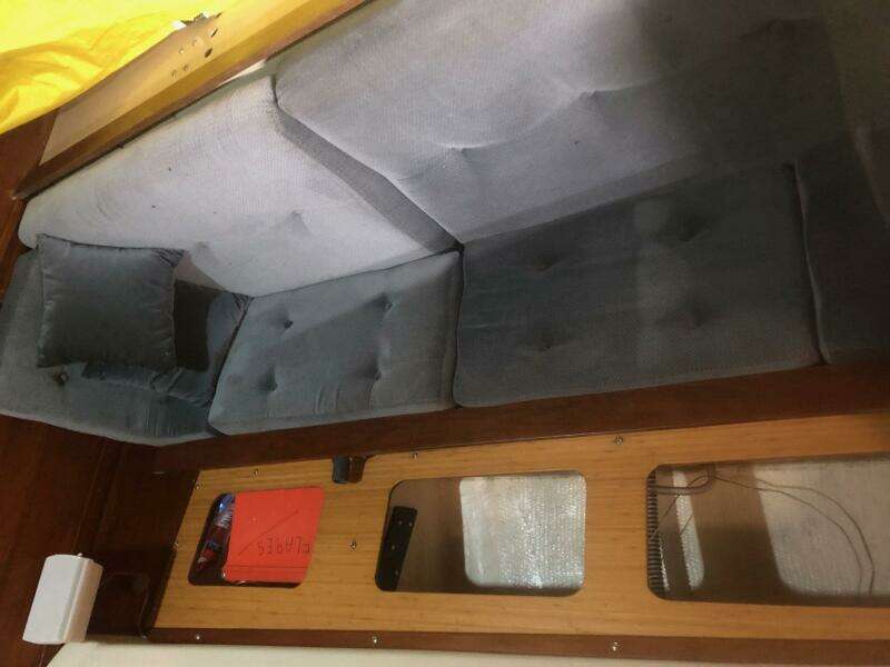 29ft C amp C Yacht For Sale