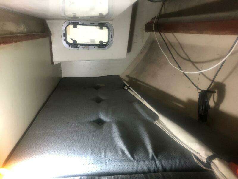 29ft C amp C Yacht For Sale