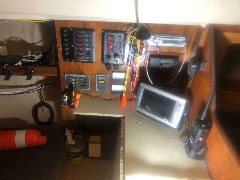 29ft C amp C Yacht For Sale