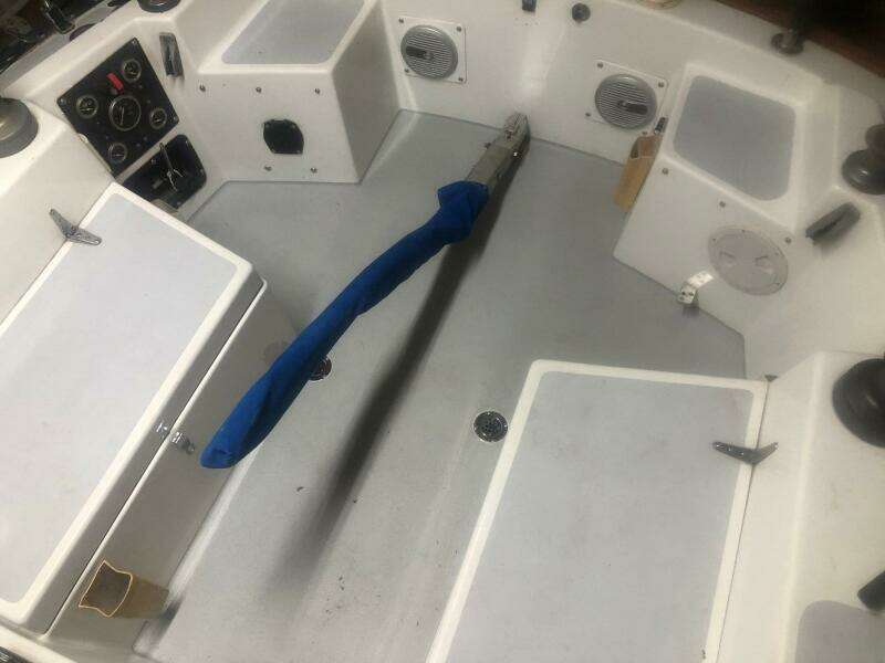 29ft C amp C Yacht For Sale