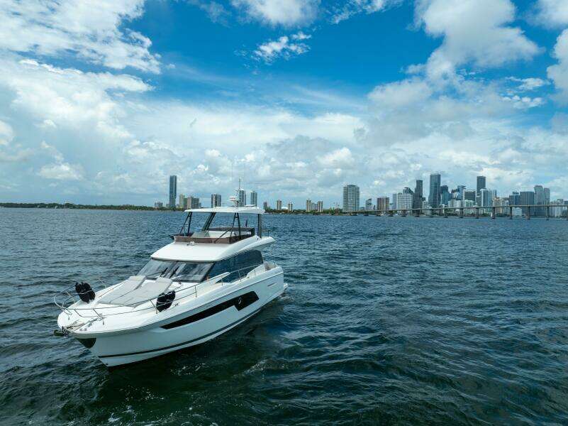 52ft Prestige Yacht For Sale