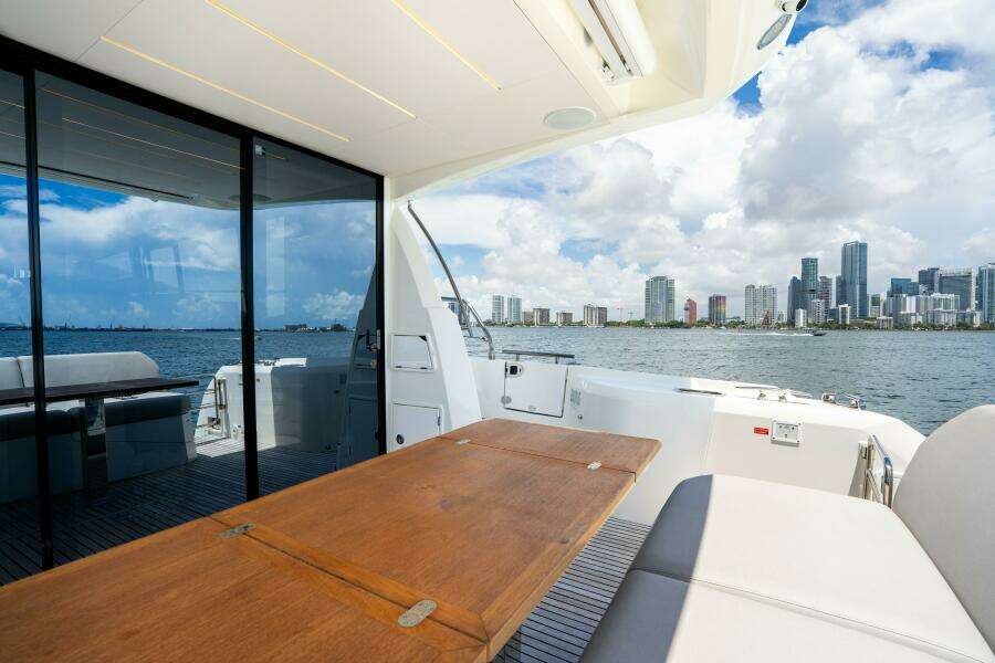 52ft Prestige Yacht For Sale