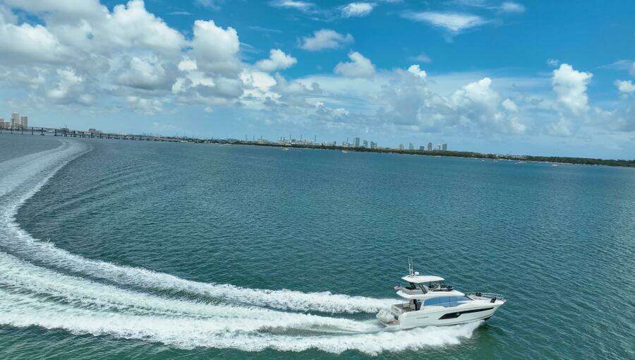 52ft Prestige Yacht For Sale