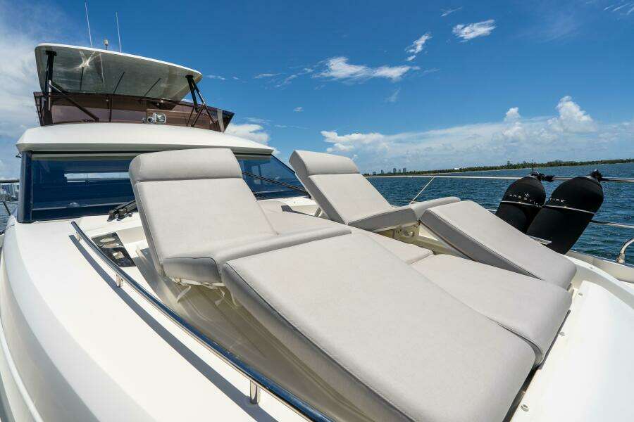 52ft Prestige Yacht For Sale