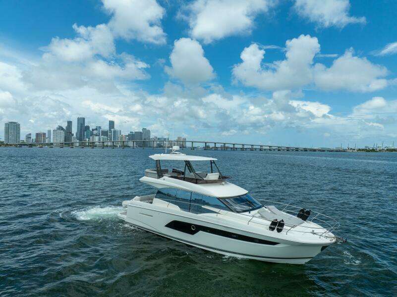 52ft Prestige Yacht For Sale