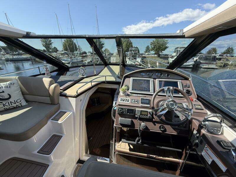 XANADU 46ft Regal Yacht For Sale