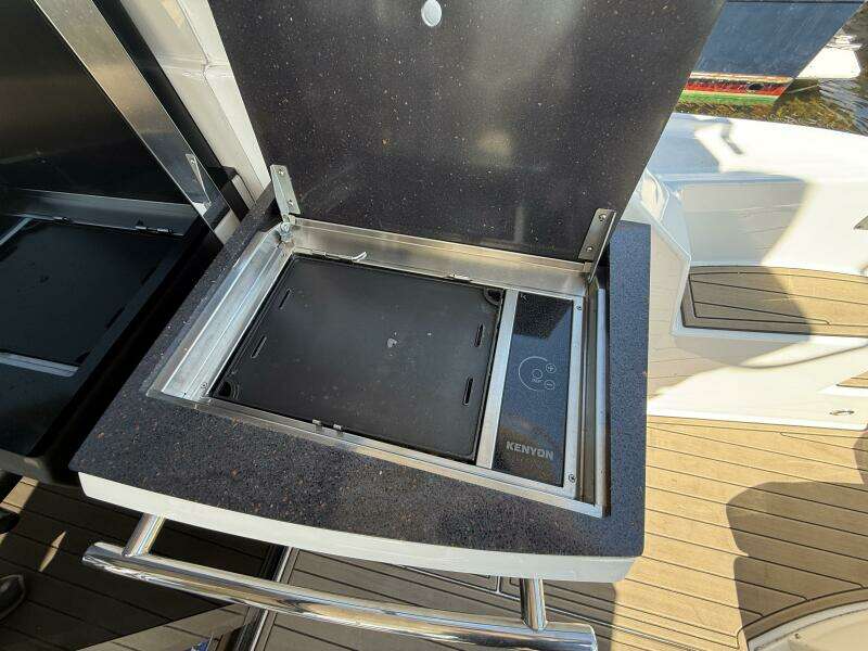 XANADU 46ft Regal Yacht For Sale