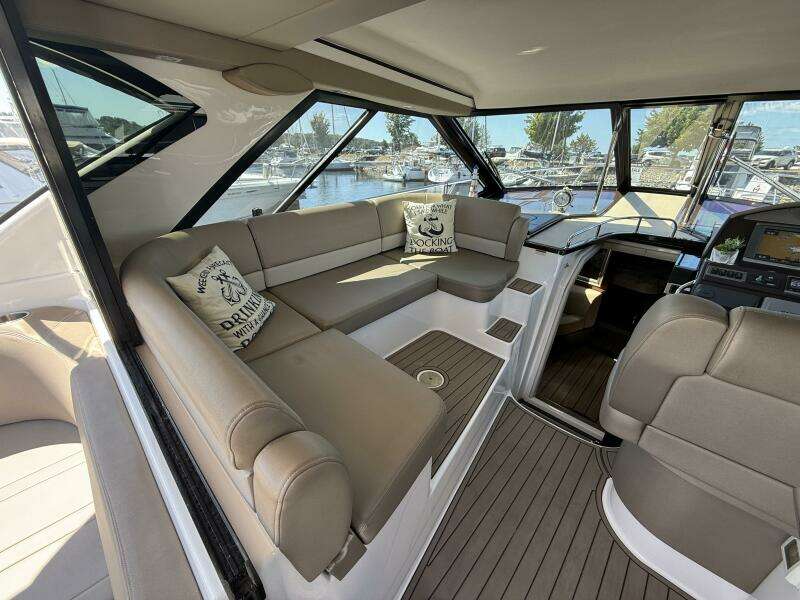 XANADU 46ft Regal Yacht For Sale