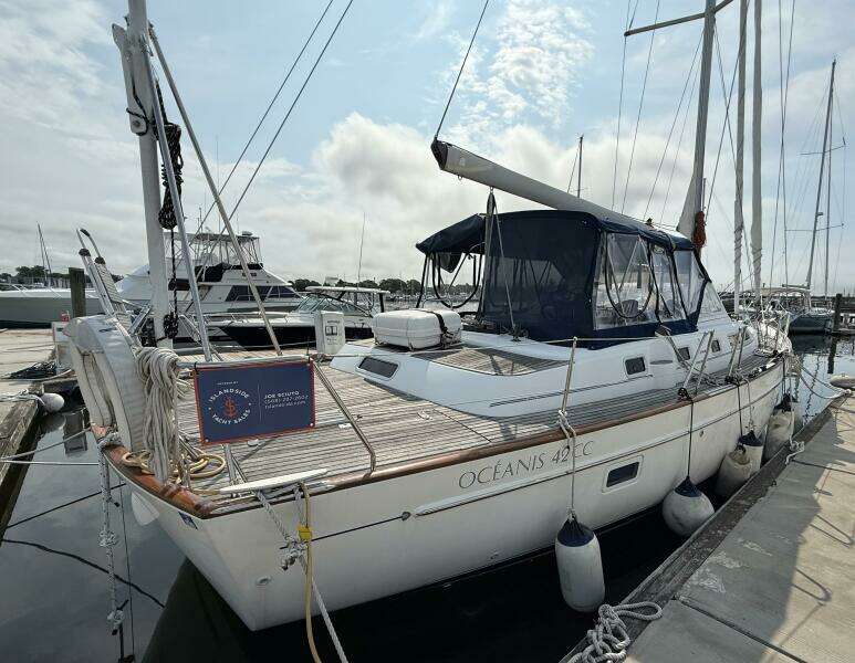 Southern Cross 42ft Beneteau Yacht For Sale