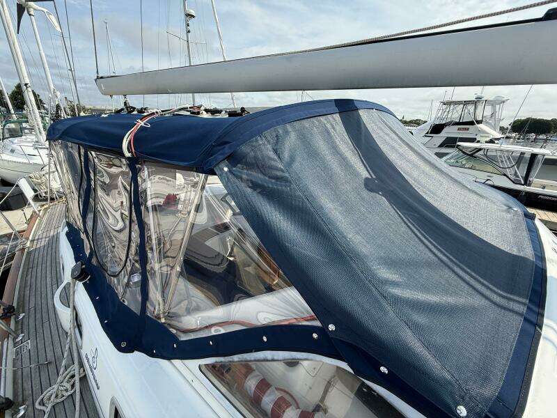 Southern Cross 42ft Beneteau Yacht For Sale