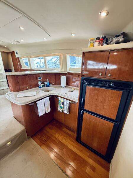 48ft Sea Ray Yacht For Sale
